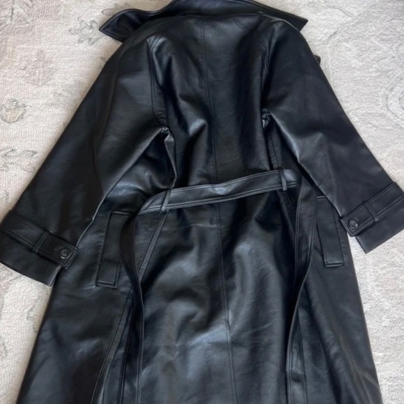 Abercrombie Vegan Leather Trench Coat Size L - Picture 3 of 5